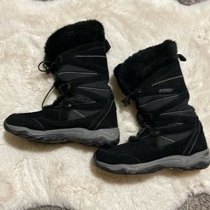 Khombu Winter Boots Size 7 Medium